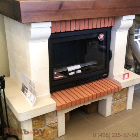 Каминная топка Chazelles D70 в облицовке Лион фото