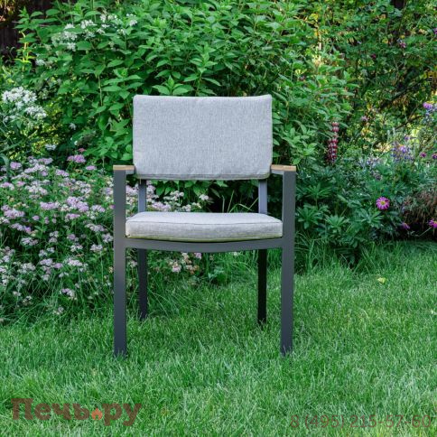 Обеденное кресло Royal Family Oscar с подлокотниками из тика фото 3