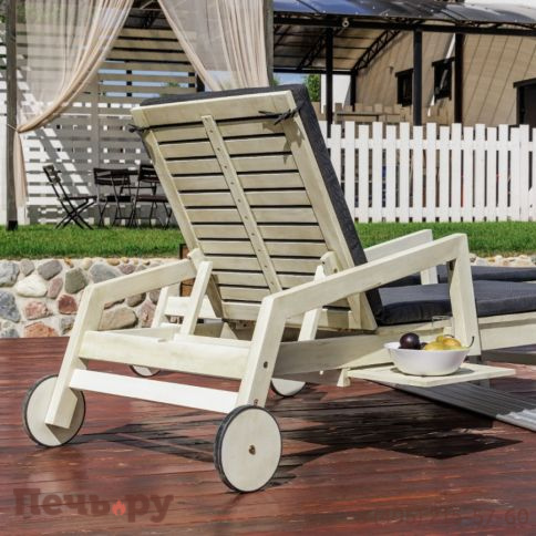 Шезлонг Royal Family PAOLO на колесиках из акации белого цвета фото 3