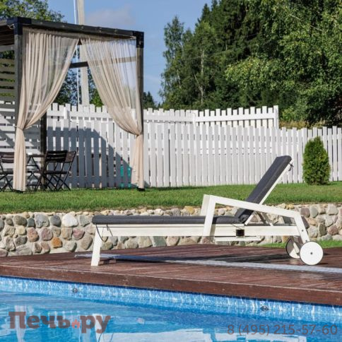Шезлонг Royal Family PAOLO на колесиках из акации белого цвета фото 7