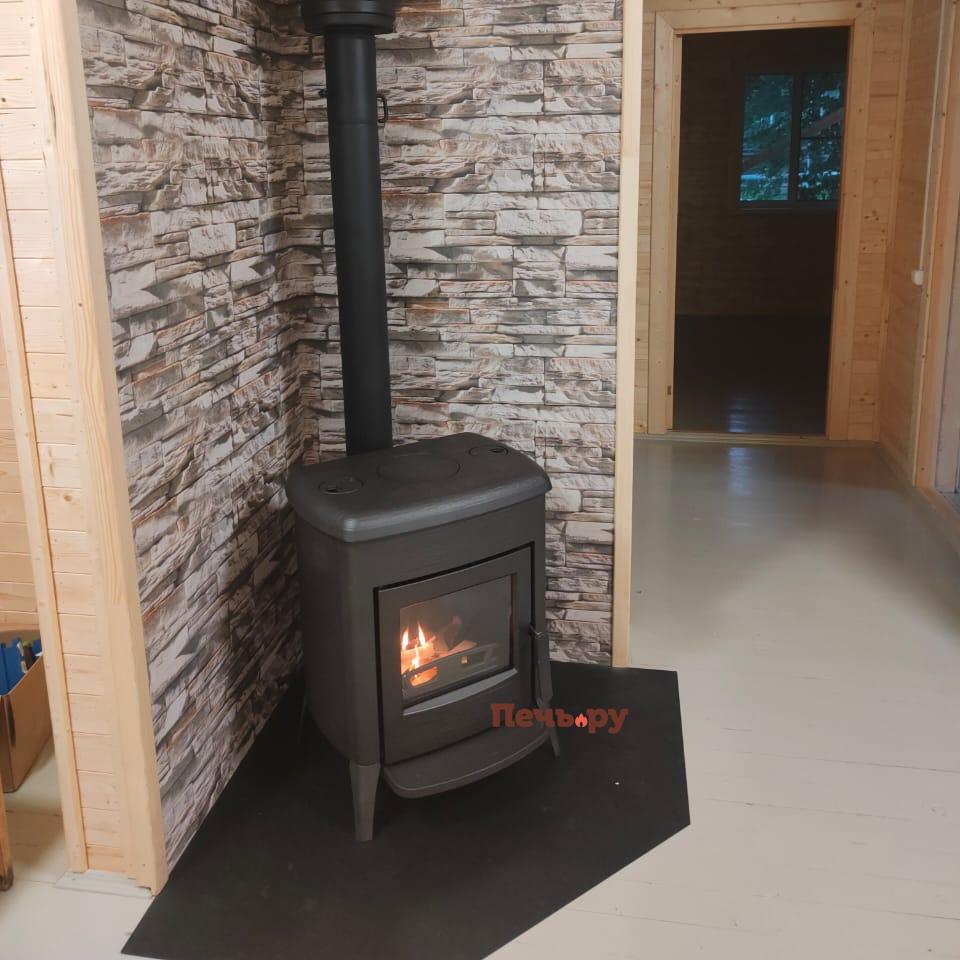 Печь камин Plamen Amity 3 видео